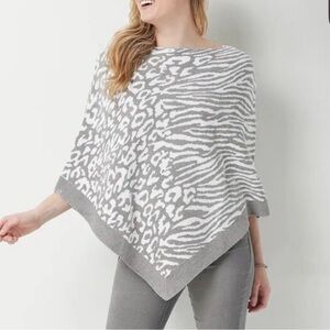 Barefoot Dreams Cozychic Ultralite Ocean Breeze Poncho